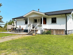 Holiday home UDDEVALLA XXXVIII, Uddevalla